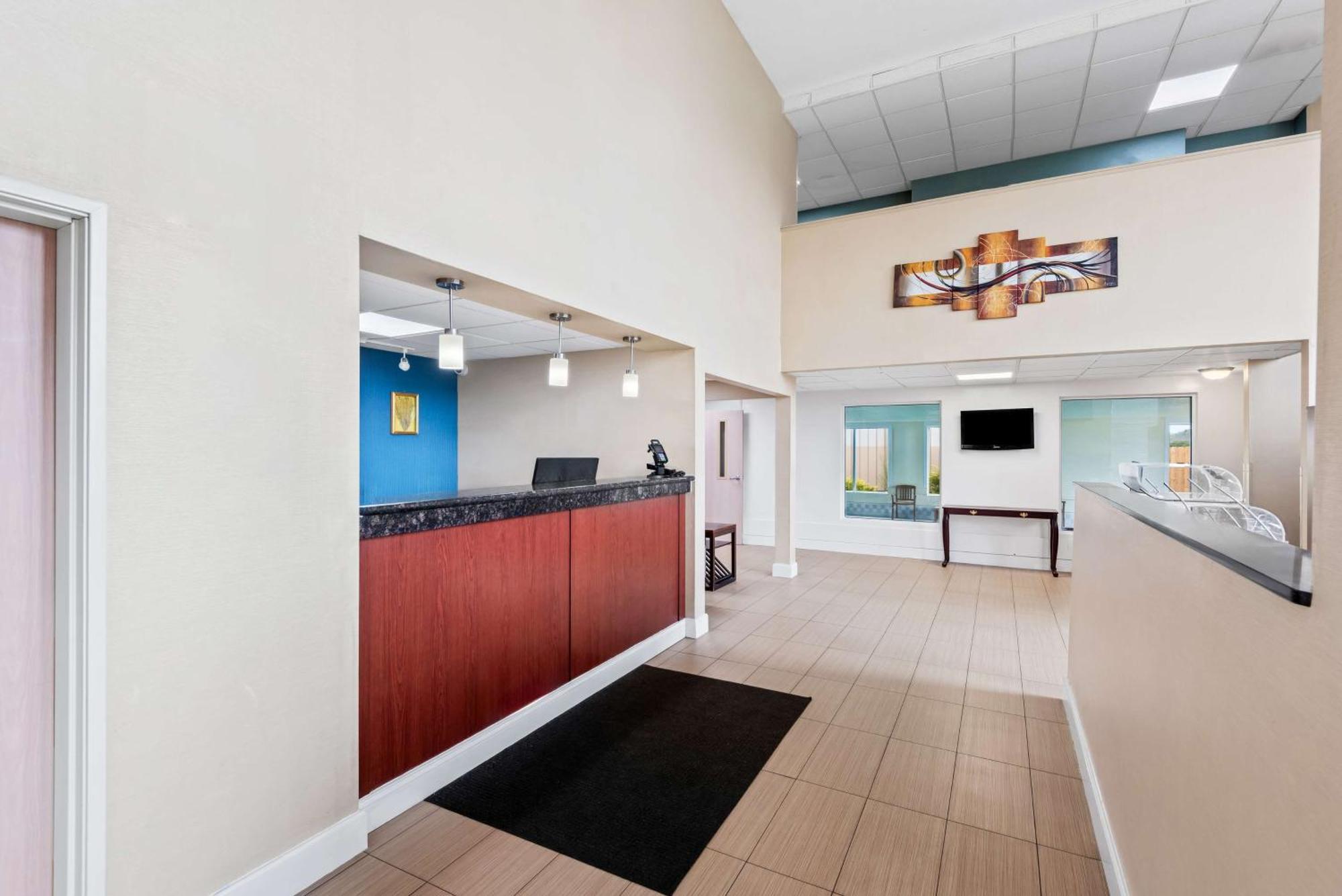 Best Western Airport Inn Moline Buitenkant foto